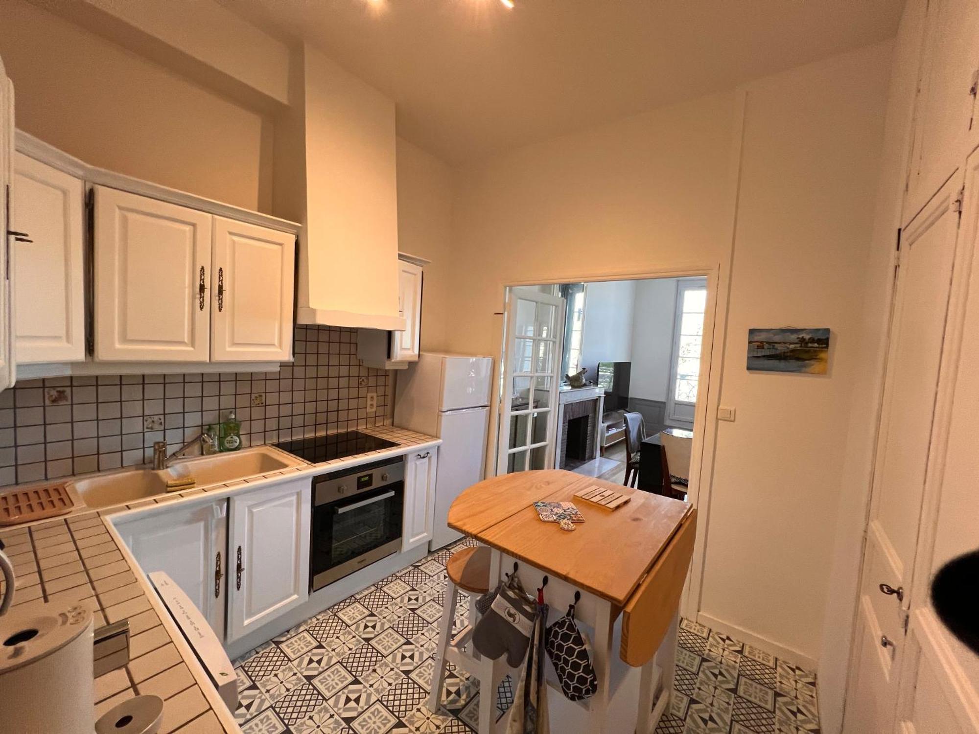 La Colbertine - Charming Apartment In Place Colbert روشفور المظهر الخارجي الصورة