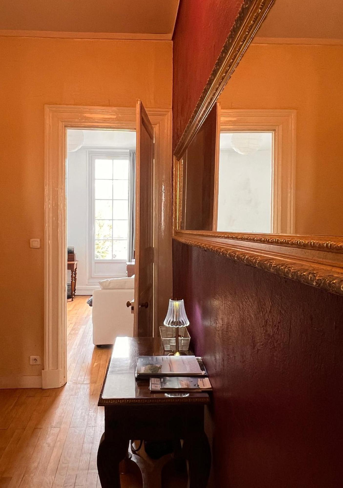 La Colbertine - Charming Apartment In Place Colbert روشفور المظهر الخارجي الصورة