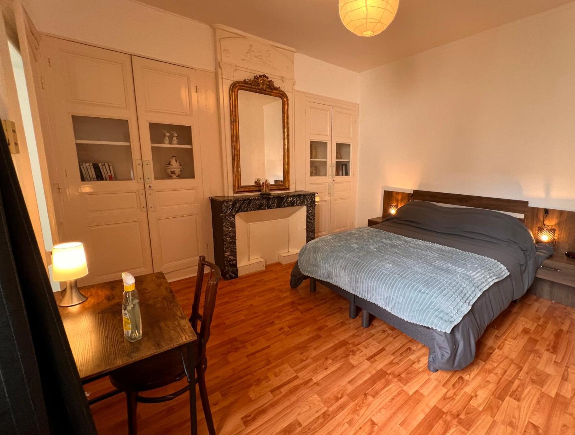 La Colbertine - Charming Apartment In Place Colbert روشفور المظهر الخارجي الصورة